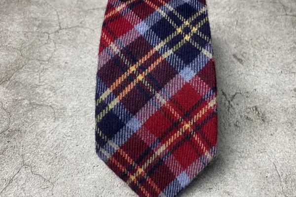 انتخاب کراوات پشمی مردانه