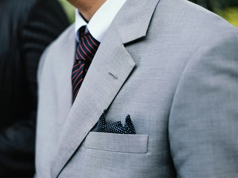 انتخاب کت و شلوار دامادی برای خواستگاری